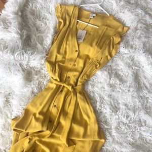 Lovely yellow dress